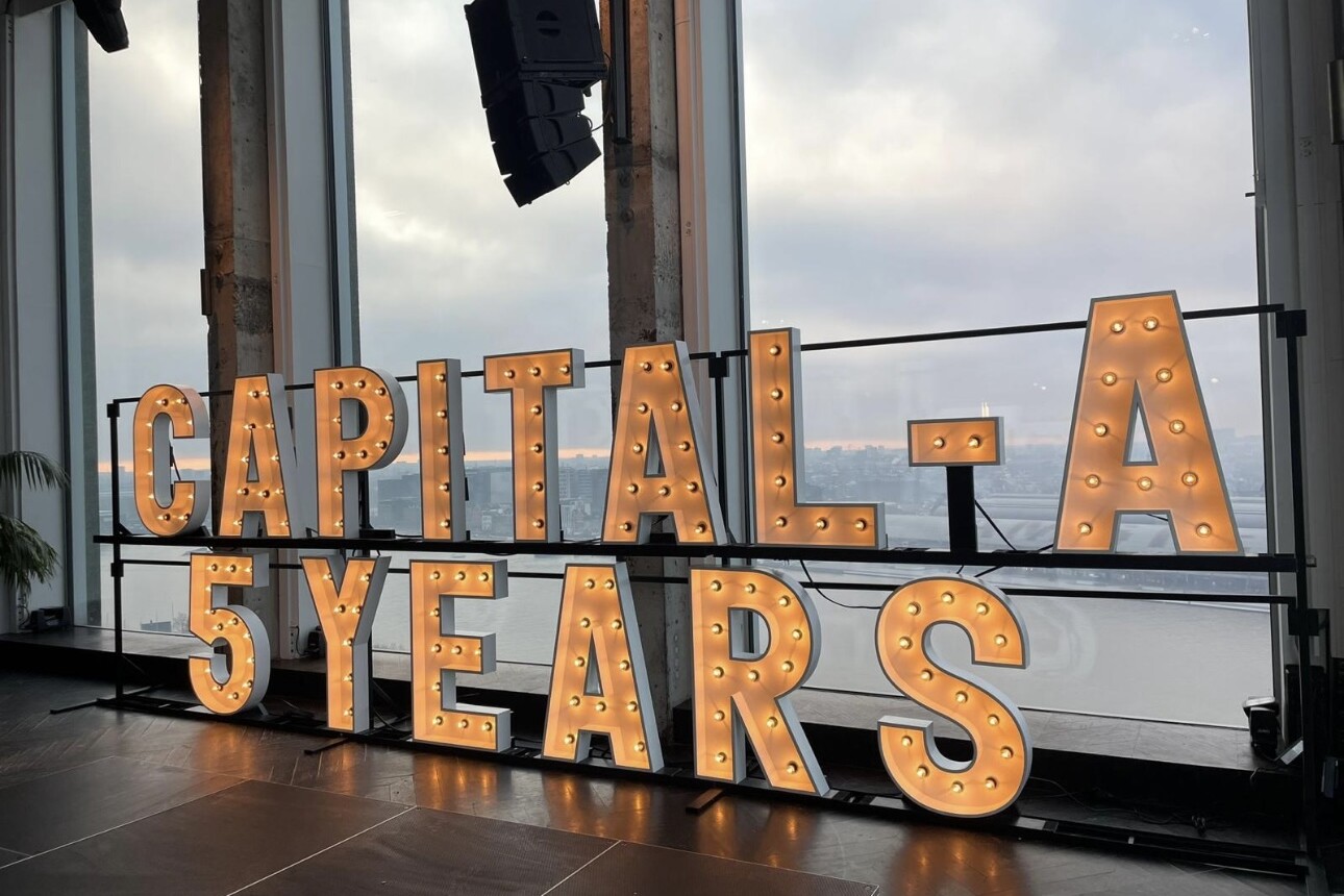 Lichtletters huren voor evenementen 13 Grote luxe lichtletters huren voor evenement of bedrijfsfeest